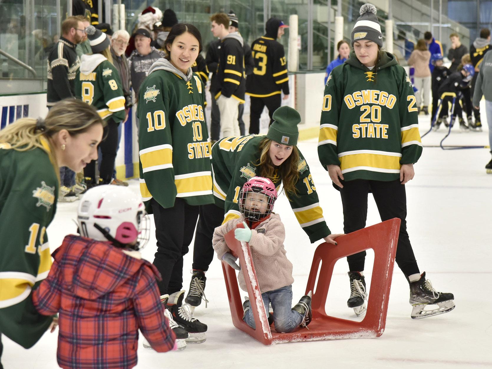 Holiday Skate with the Lakers fundraiser set for Dec. 10 | SUNY