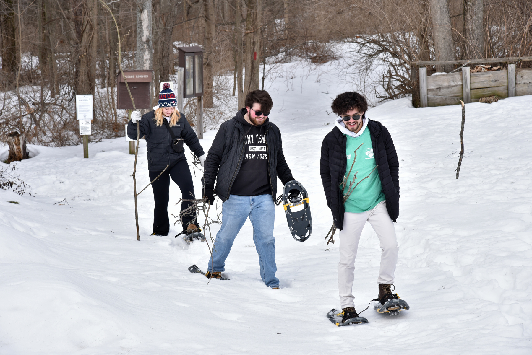 Students, faculty and staff enjoyed the natural surroundings of Rice Creek Field Station Feb. 28 for some indoor or outdoor time in nature, recreational opportunities, mindfulness activities and creative offerings. The "Fresh Air, Fresh Start" provided the welcome chance to explore many of the 8 dimensions of wellness while taking some time for self-love, health and wellbeing.